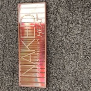 Naked heat eyeshadow palette